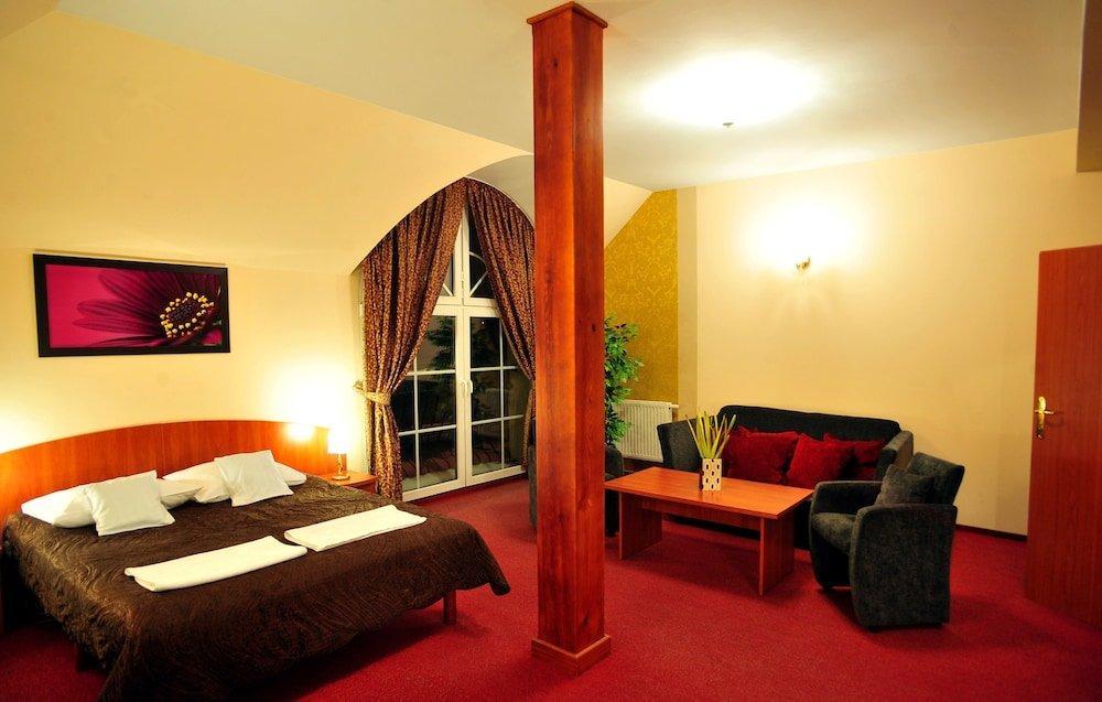 Hotel Zlote Deby Warsaw Exterior photo